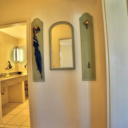 Appartement Binzer Strandgut Im Haus Jahreszeiten