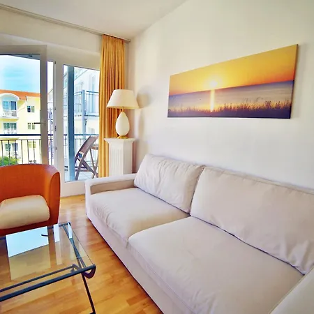 Binzer Strandgut Im Haus Jahreszeiten Appartement *